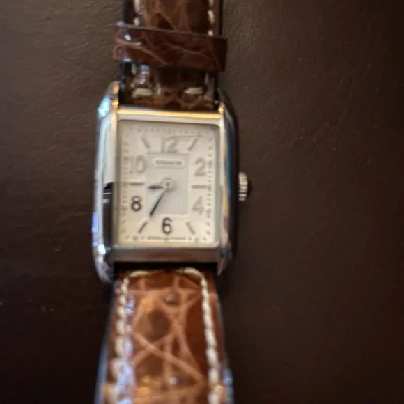 Coach watch - Picture 3 of 5